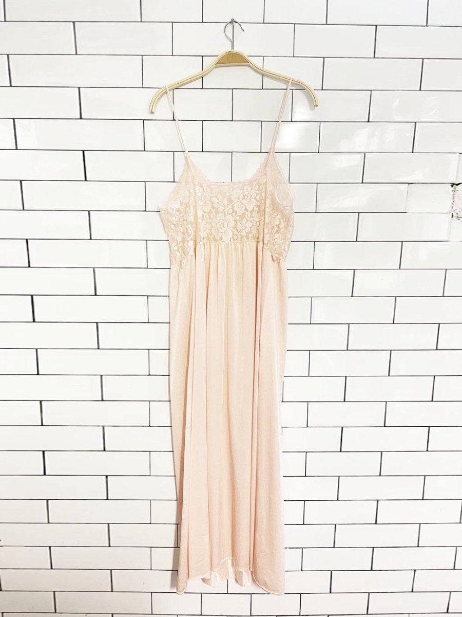 vintage kayser lace polyknit maxi slip dress | made in Canada - good market thrift store