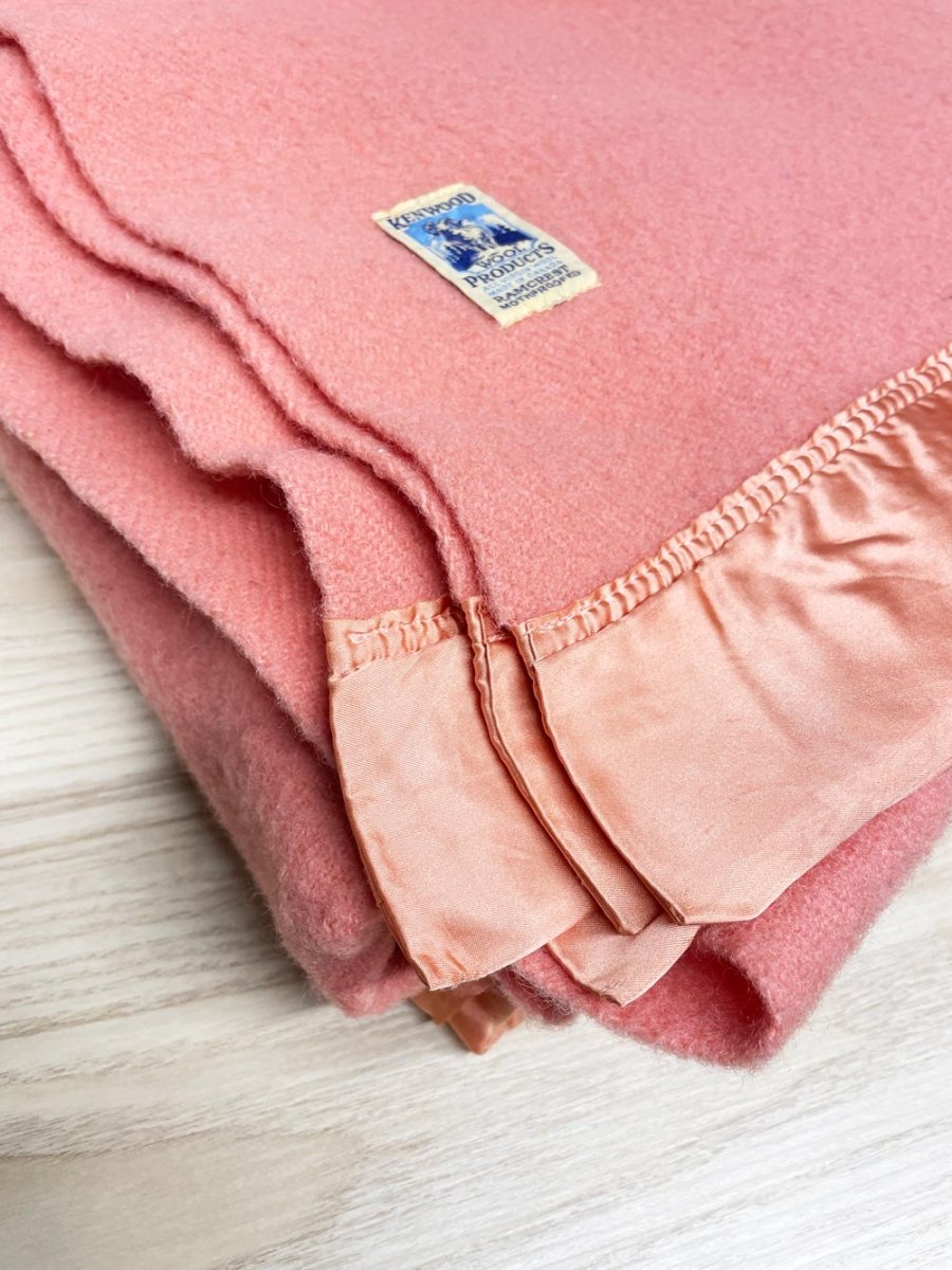 vintage kenwood 100% wool satin edge blanket | made in Canada - good market thrift store