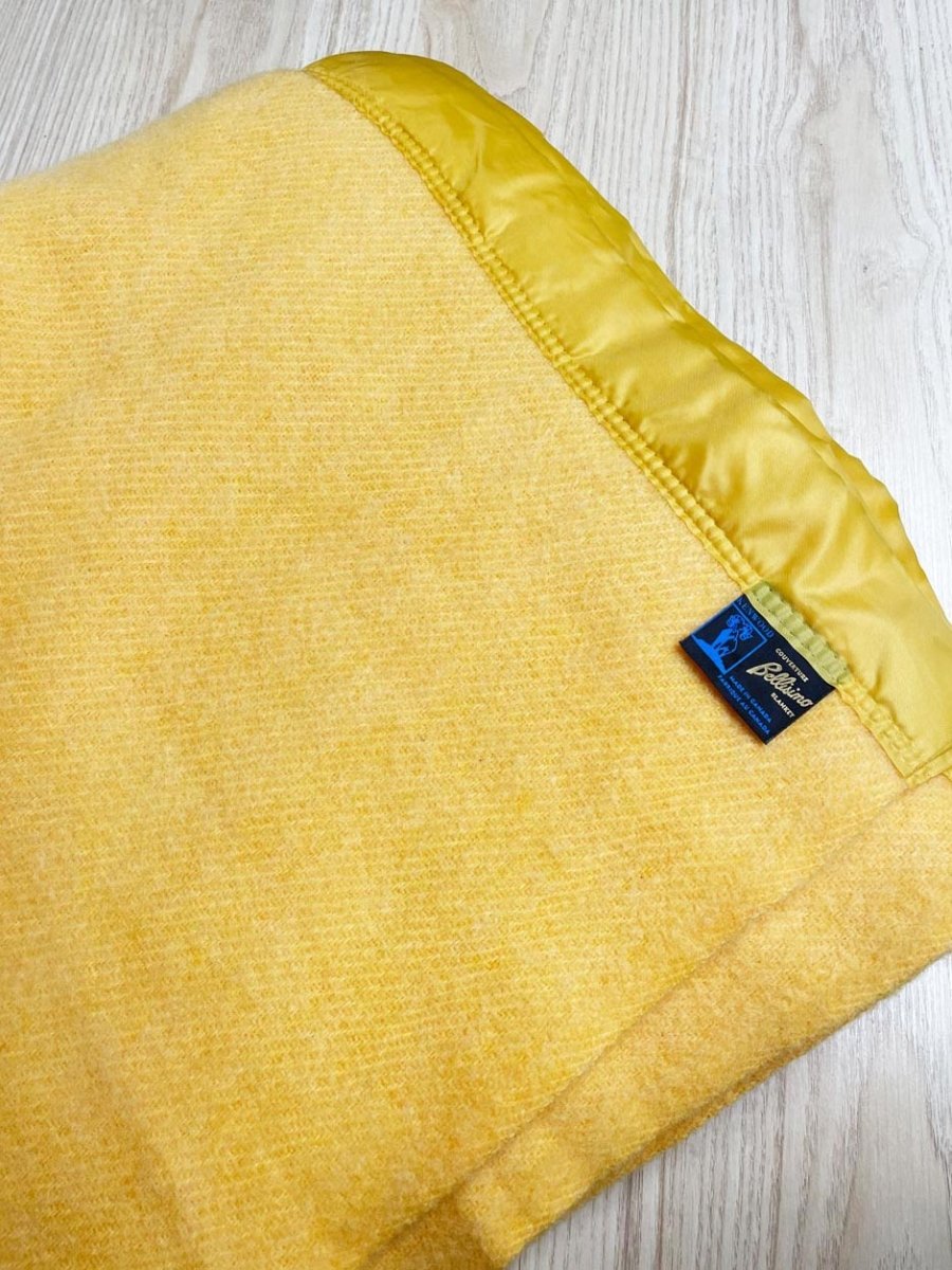 vintage kenwood wool - blend bellisimo blanket | bound | made in Canada - good market thrift store