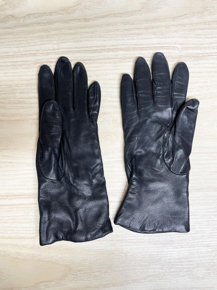 vintage lambskin leather gloves | cashmere lining - good market thrift store