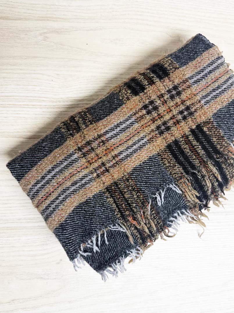 vintage lancioni 1973 wool - blend plaid woven scarf | made in Italy - good market thrift store