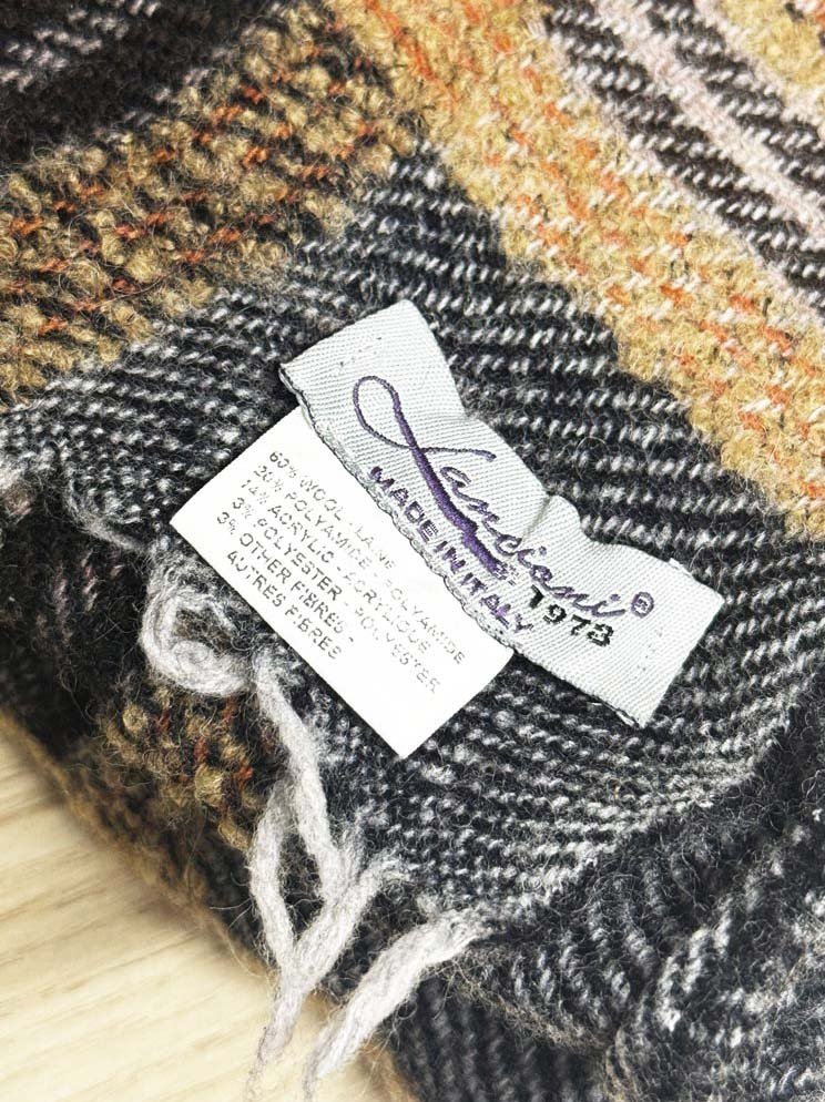 vintage lancioni 1973 wool - blend plaid woven scarf | made in Italy - good market thrift store