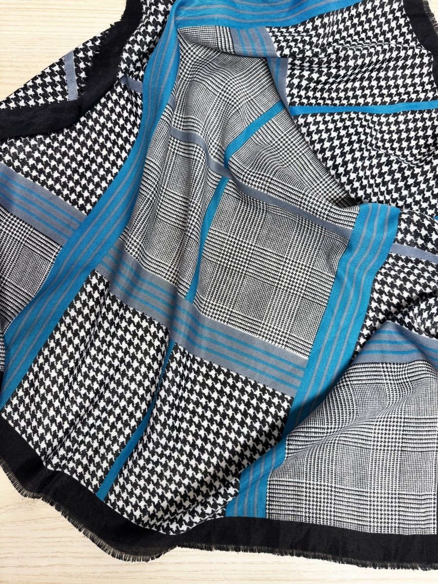 vintage lawrence bentley woven houndstooth fringe square scarf | made in Italy - good market thrift store