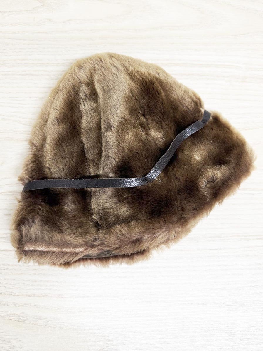vintage leather bow detail real fur hat - good market thrift store