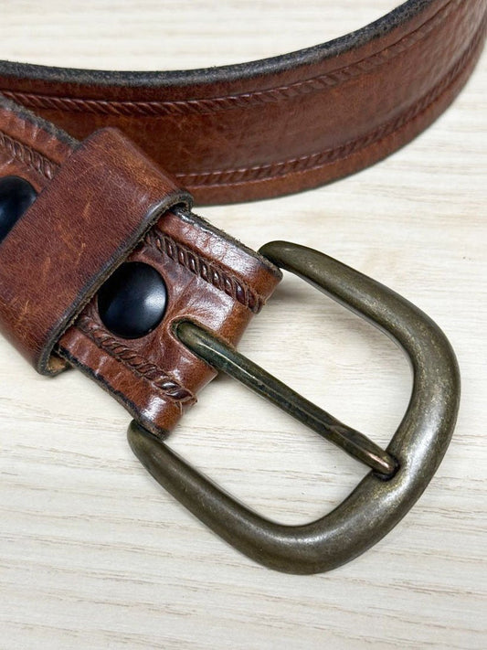 vintage leather embossed belt | made in Canada - good market thrift store