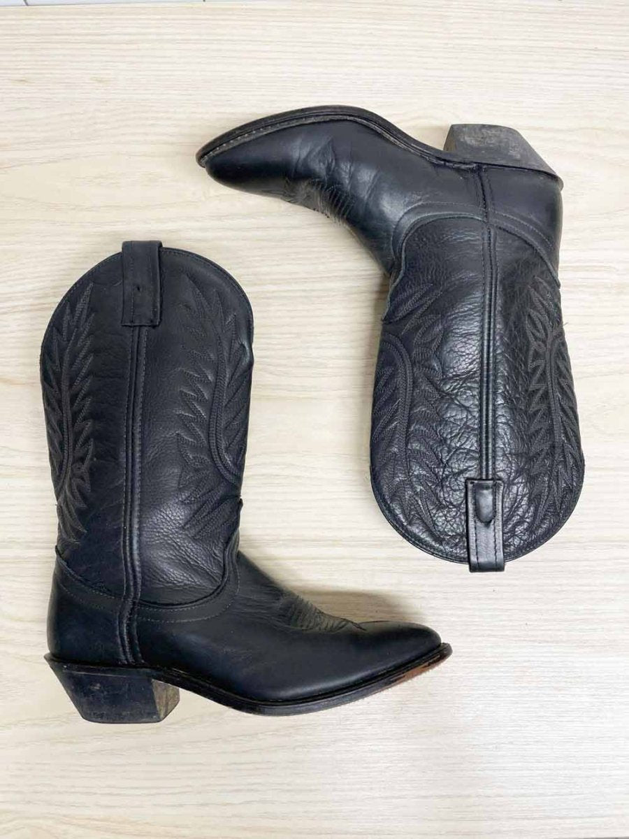 vintage leather western cowboy boots - good market thrift store