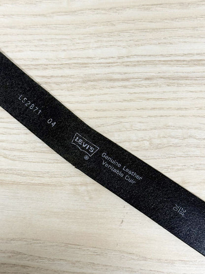 vintage levi's leather belt | stamped metal buckle - good market thrift store