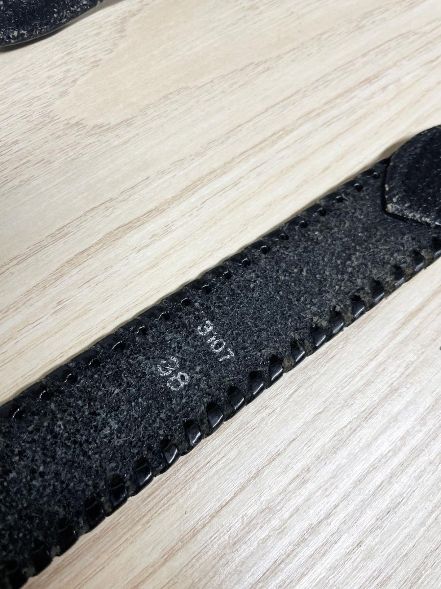 vintage levi's saddleman tooled leather belt w silver buckle - good market thrift store