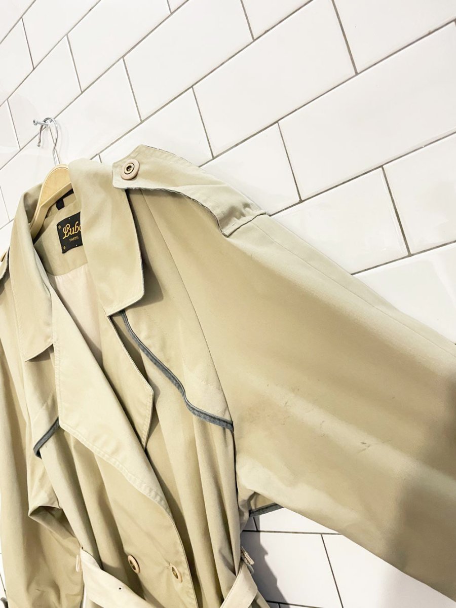 vintage luba paris classic belted trench coat | made in Canada - good market thrift store