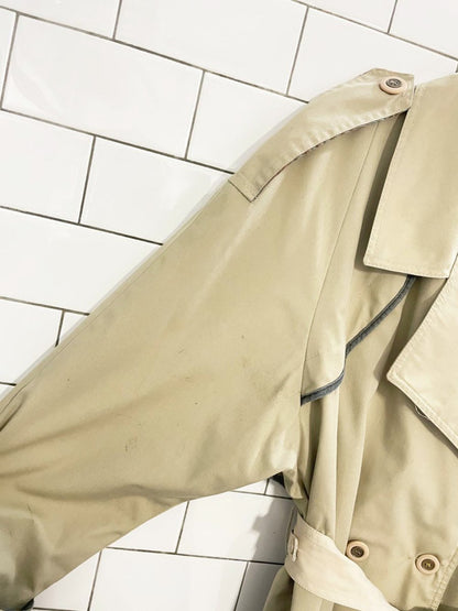 vintage luba paris classic belted trench coat | made in Canada - good market thrift store