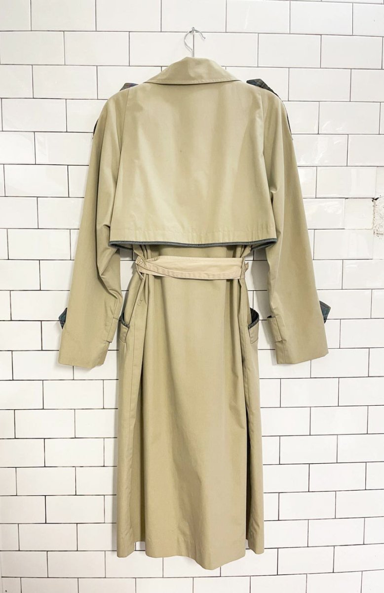 vintage luba paris classic belted trench coat | made in Canada - good market thrift store