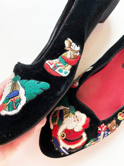 vintage madeline stuart embroidered santa + gifts velvet slip on shoes - good market thrift store