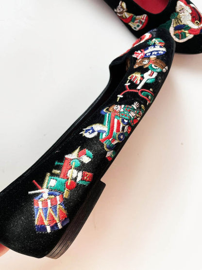 vintage madeline stuart embroidered santa + gifts velvet slip on shoes - good market thrift store