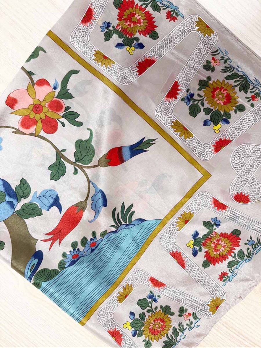 vintage metropolitan museum of art 100% silk qing dynasty scarf | made in Japan - good market thrift store