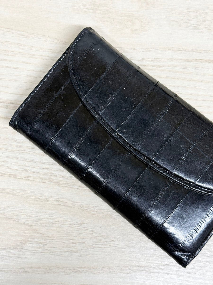 vintage mundi genuine eelskin wallet with coin purse - good market thrift store