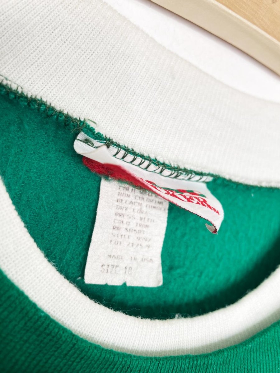 vintage nutcracker santas coming graphic sweatshirt | made in USA - good market thrift store