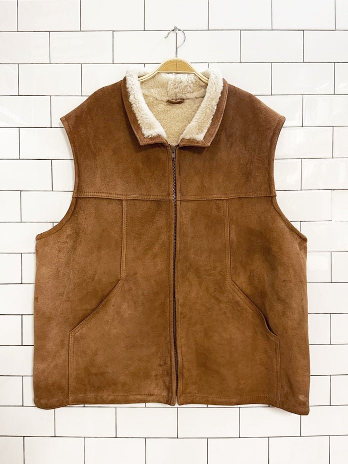 vintage orvis lamb shearling full zip vest | made in USA | arrow leather - good market thrift store