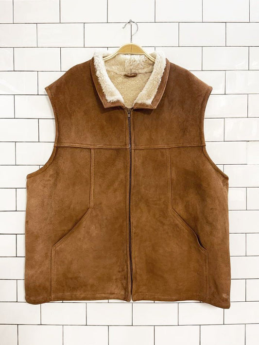 vintage orvis lamb shearling full zip vest | made in USA | arrow leather - good market thrift store