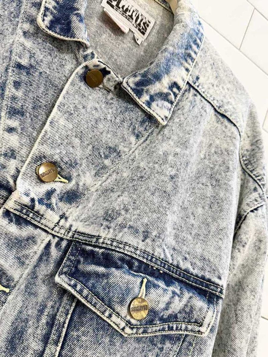 vintage plutus acid wash denim jacket - good market thrift store