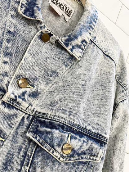 vintage plutus acid wash denim jacket - good market thrift store