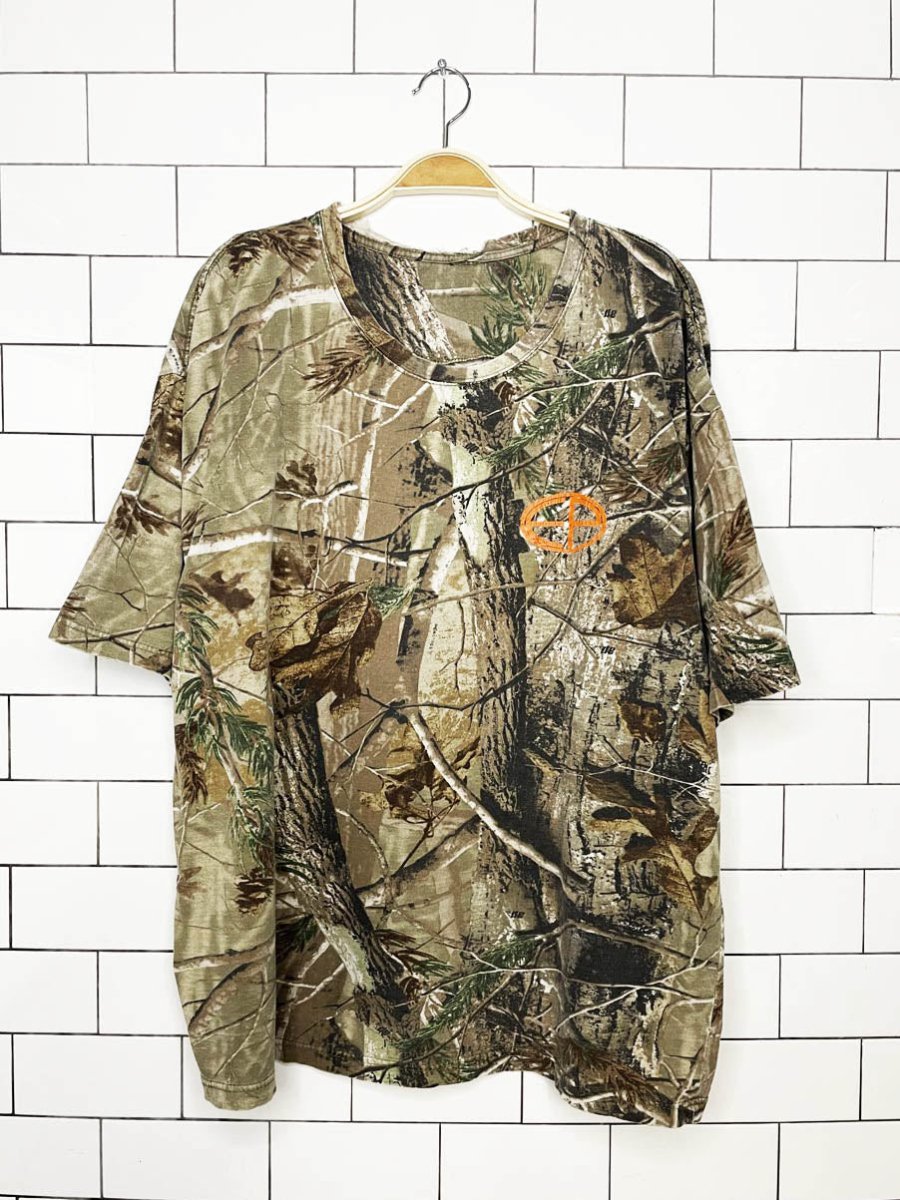 vintage realtree drinking 101 distressed camo tee - good market thrift store