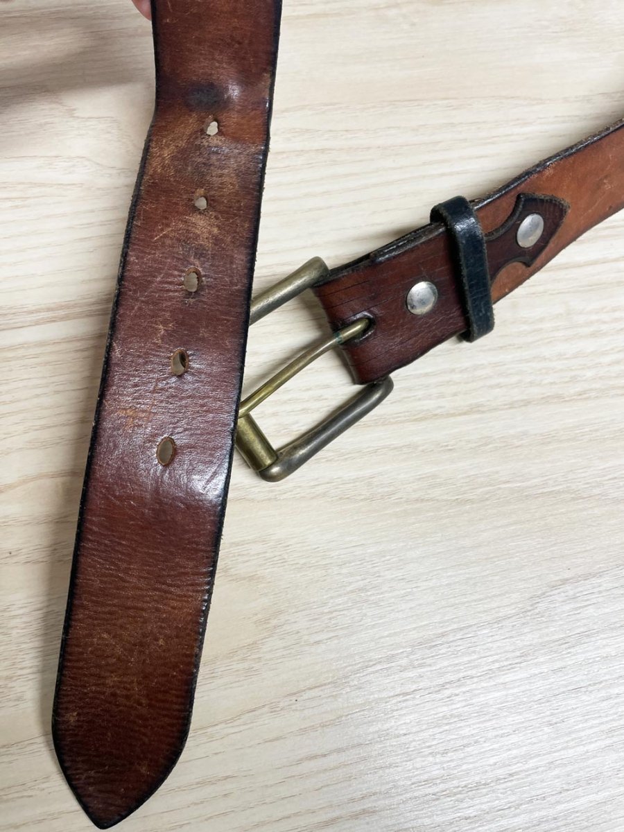 vintage revolver tooled western leather belt - good market thrift store