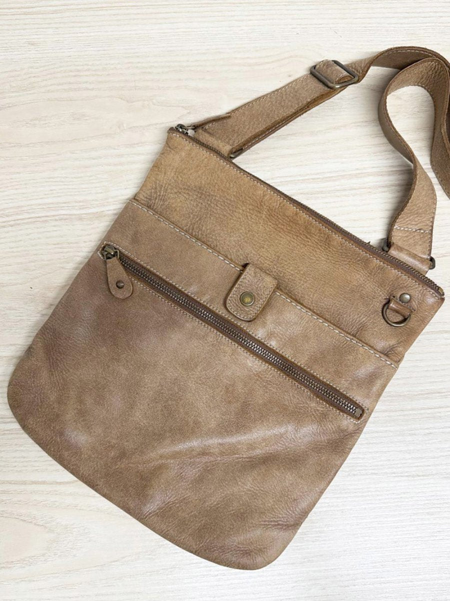vintage roots leather crossbody bag | made in Canada - good market thrift store