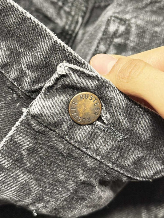 vintage rustler faded carpenter jeans - good market thrift store