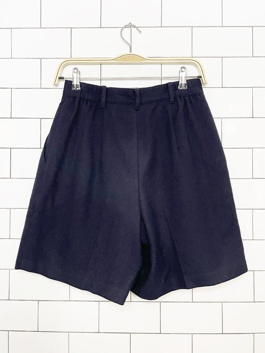 vintage sag harbour petite 100% wool pleated trouser shorts - good market thrift store