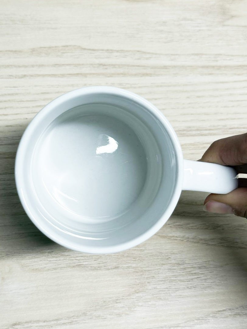 vintage santa pulls the sleigh holiday mug - good market thrift store