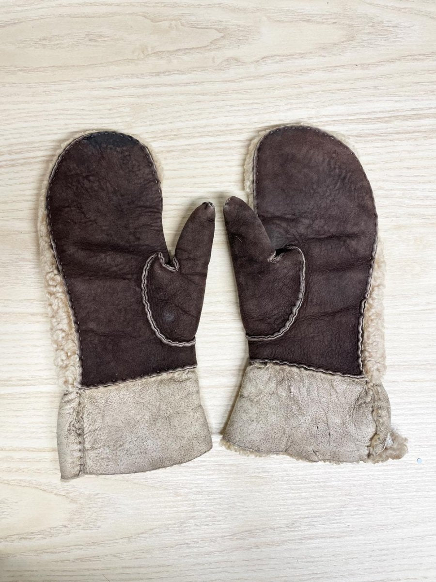 vintage shearling lambskin suede mitts - good market thrift store
