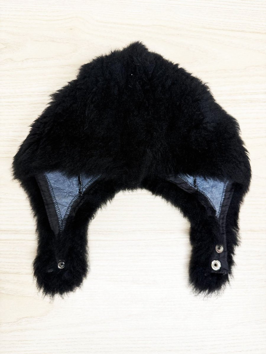 vintage sheepskin snap button hat - good market thrift store