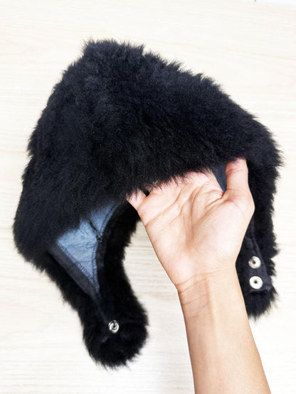 vintage sheepskin snap button hat - good market thrift store