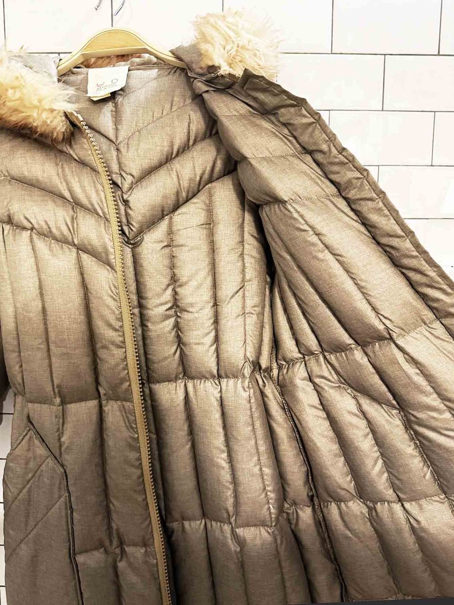 vintage sheepskin trim hooded down puffer jacket - good market thrift store