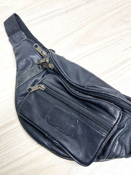 vintage soft leather belt bag | made in India - good market thrift store