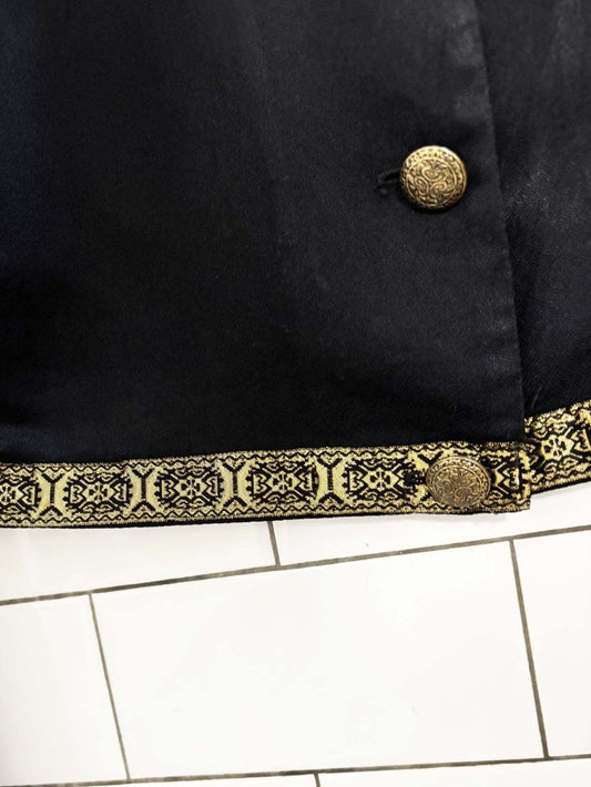 vintage sophisticate gold trim structured cropped shirt - good market thrift store