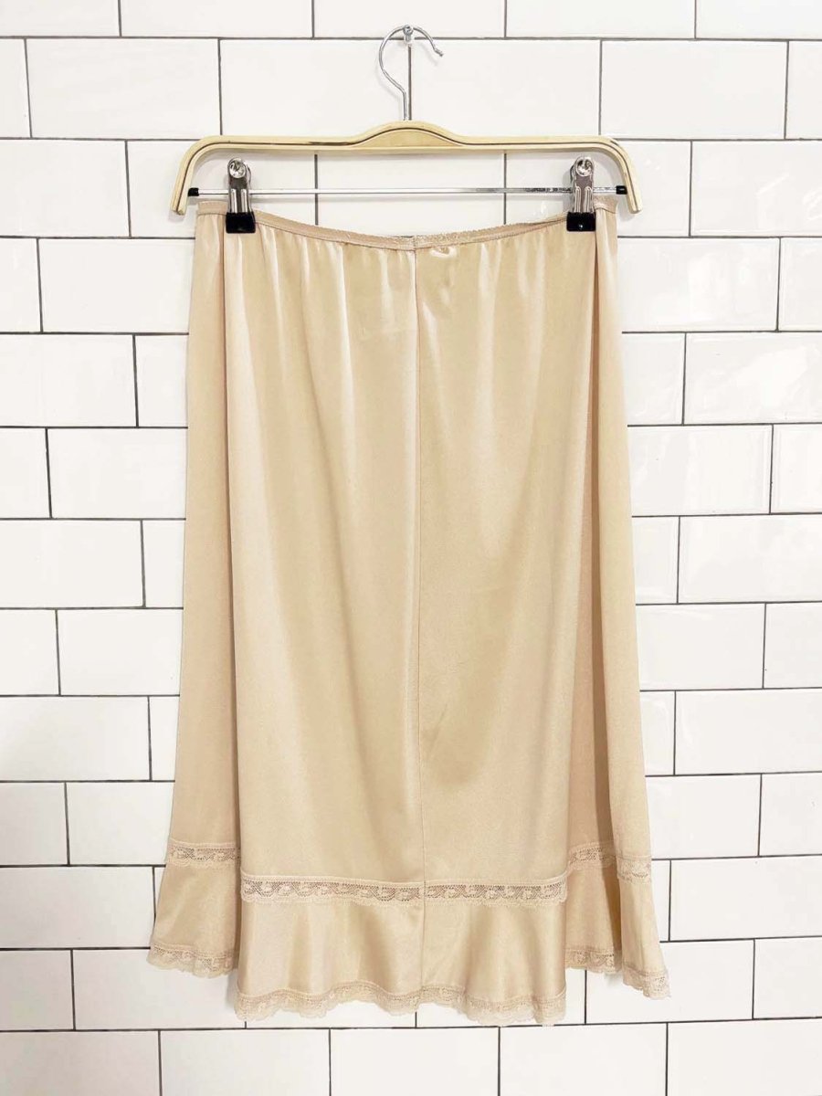 vintage st michael nylon ruffled hem slip skirt | made in UK - good market thrift store