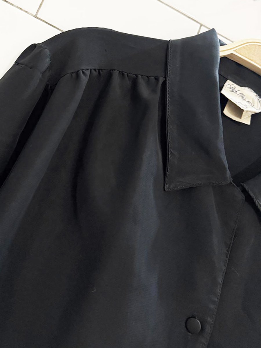 vintage style rite blouse full button poly blouse | made in Canada - good market thrift store