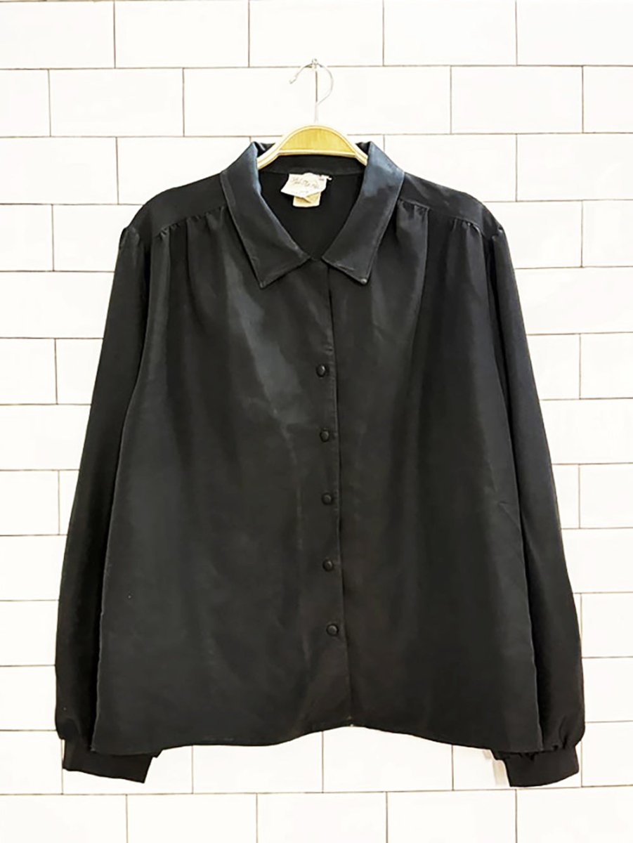 vintage style rite blouse full button poly blouse | made in Canada - good market thrift store