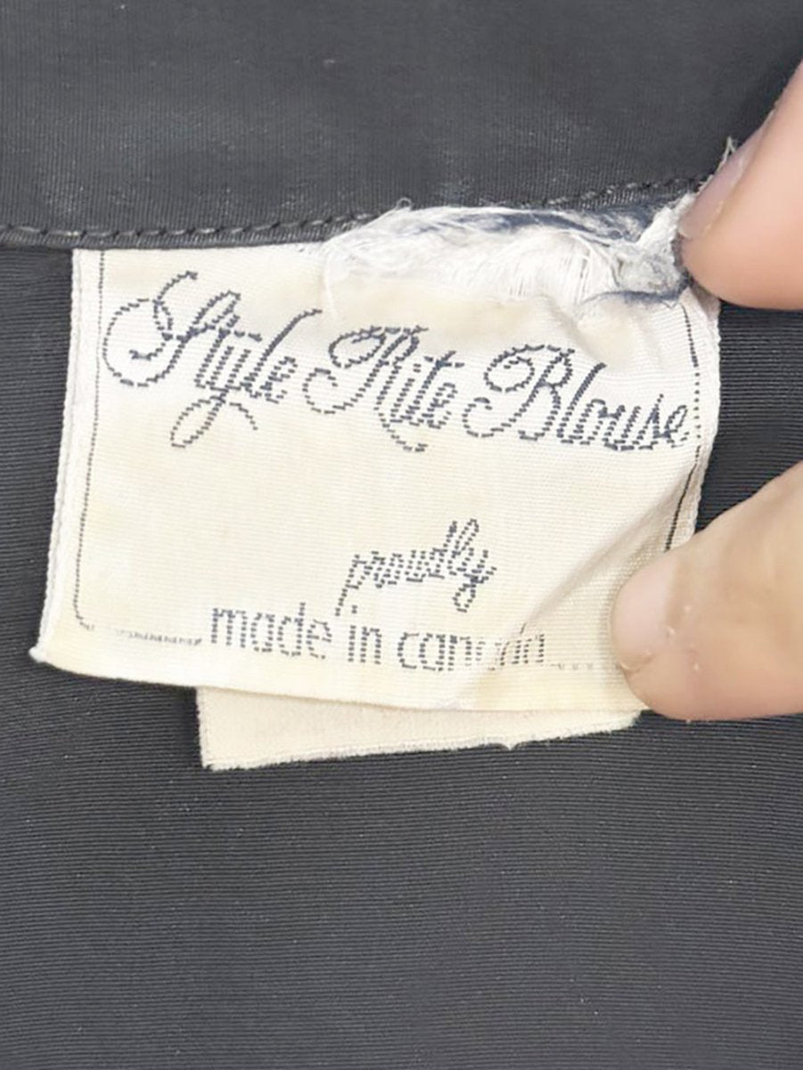 vintage style rite blouse full button poly blouse | made in Canada - good market thrift store