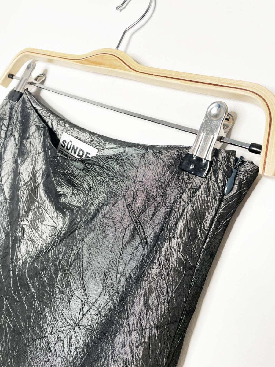 vintage sünde crinkle metallic maxi skirt | roland heizinger - good market thrift store