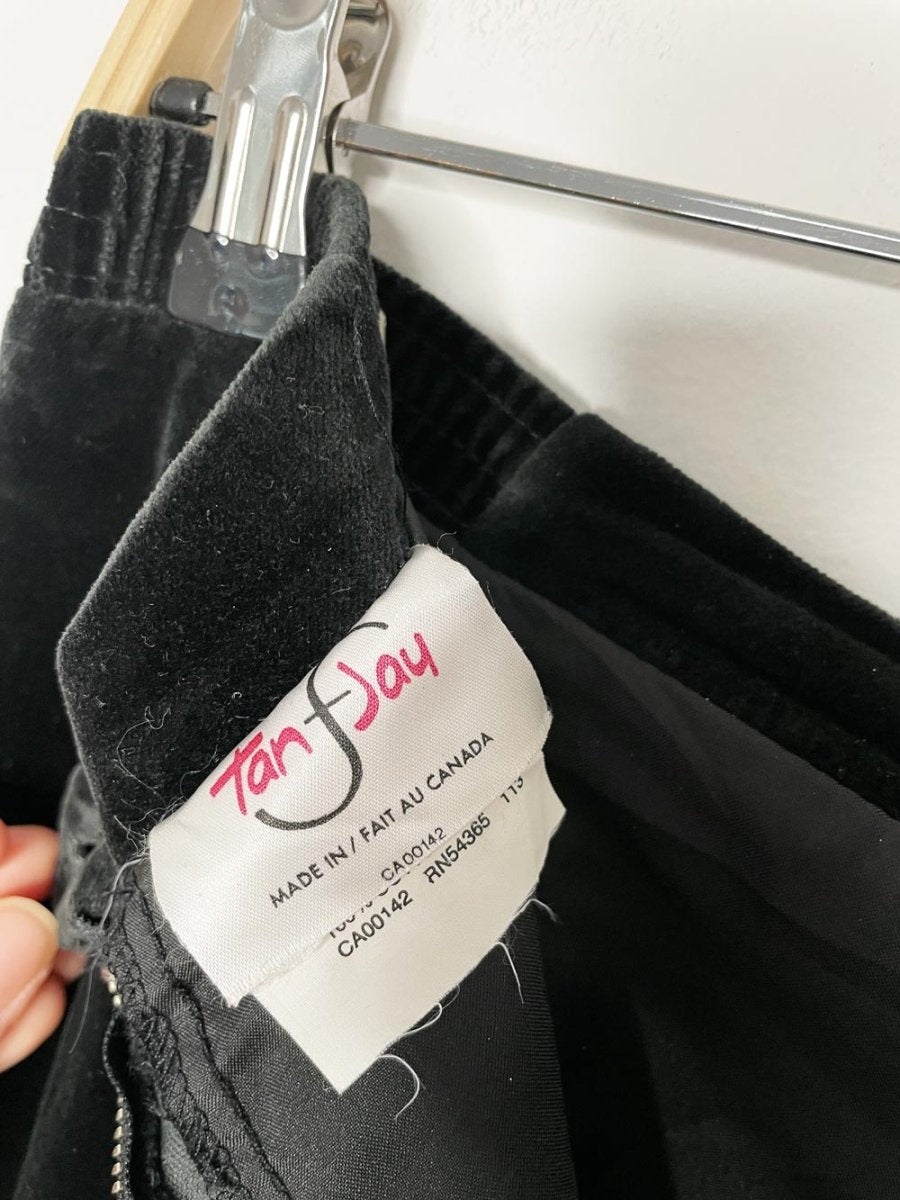 vintage tanfjay velvet maxi skirt - good market thrift store