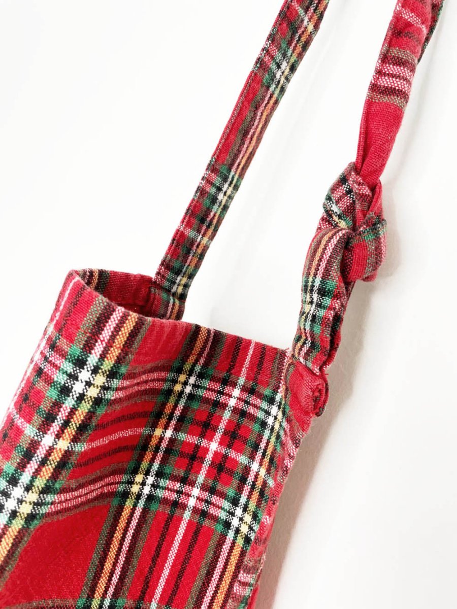 vintage tartan woven holiday apron - good market thrift store