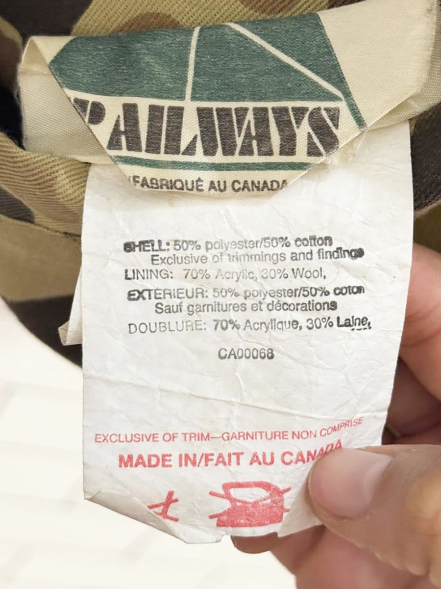 vintage trailways wool - blend flannel reversible duck camo chore coat | made in Canada - good market thrift store