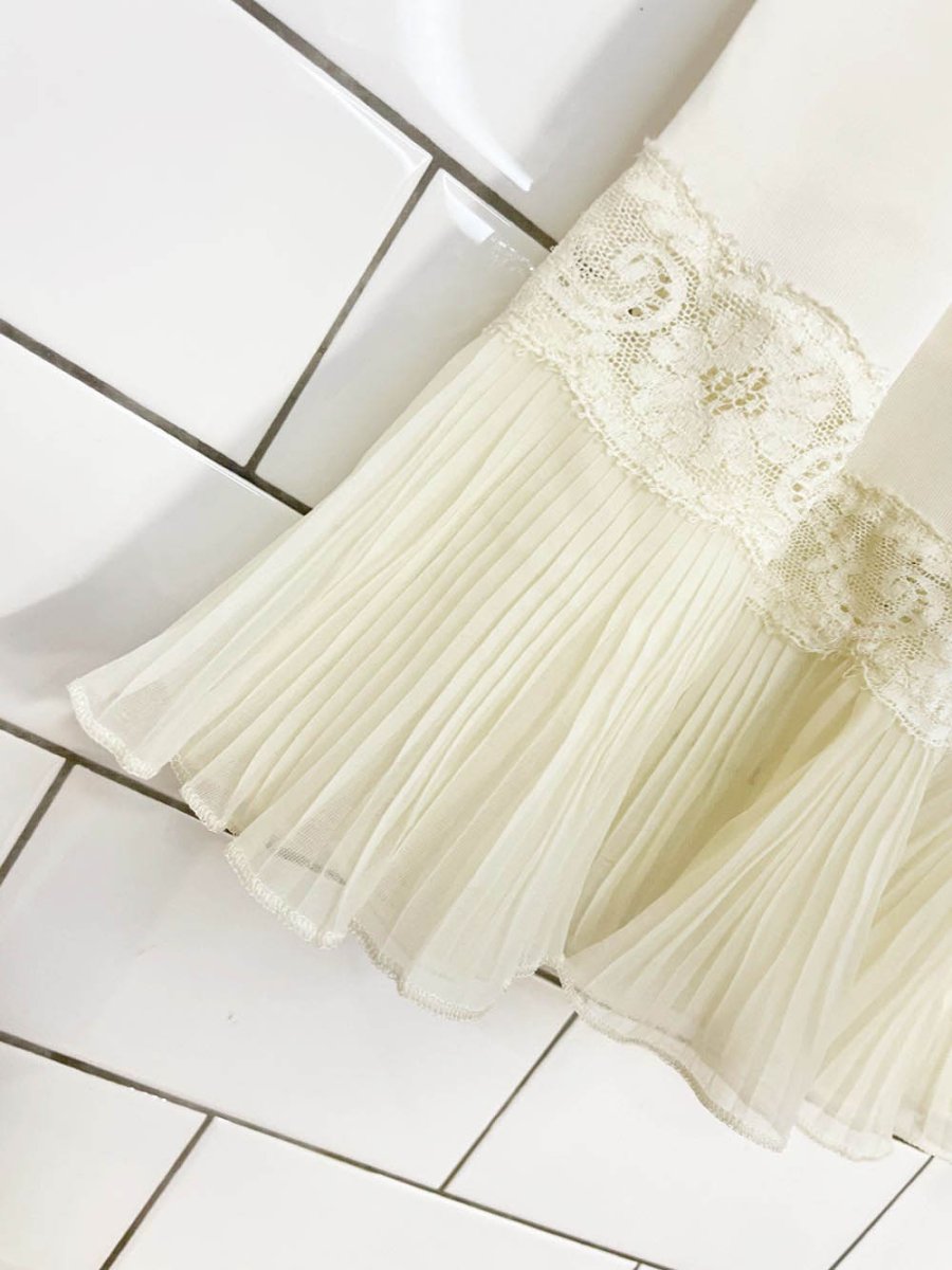 vintage vanity fair pleated lace hem midi slip skirt - good market thrift store