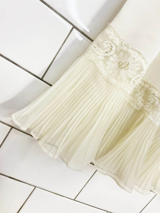 vintage vanity fair pleated lace hem midi slip skirt - good market thrift store