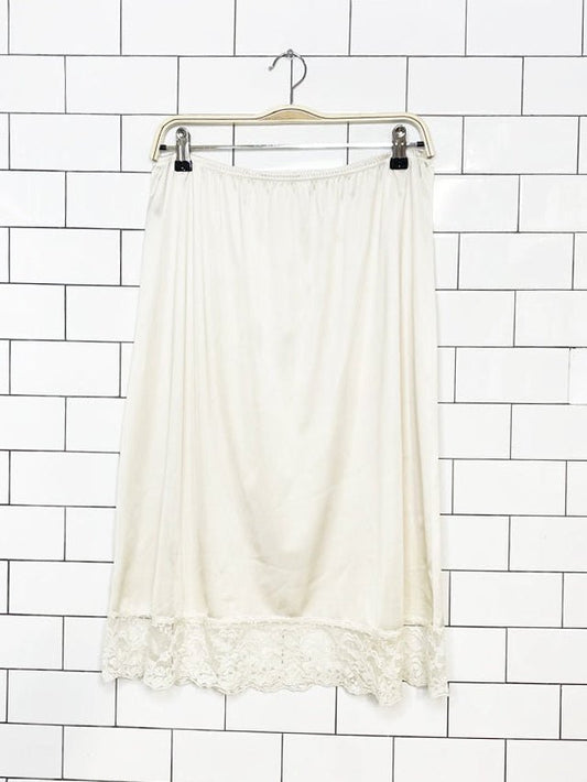 vintage vassarette sateen lace trim midi slip skirt | made in USA - good market thrift store