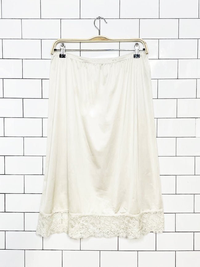 vintage vassarette sateen lace trim midi slip skirt | made in USA - good market thrift store