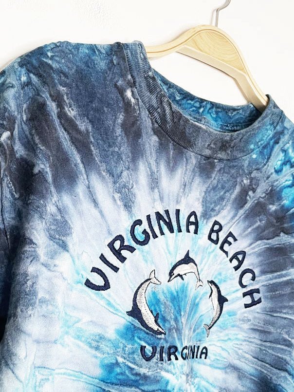 vintage virginia beach dolphin embroidered tie dye crop tee - good market thrift store