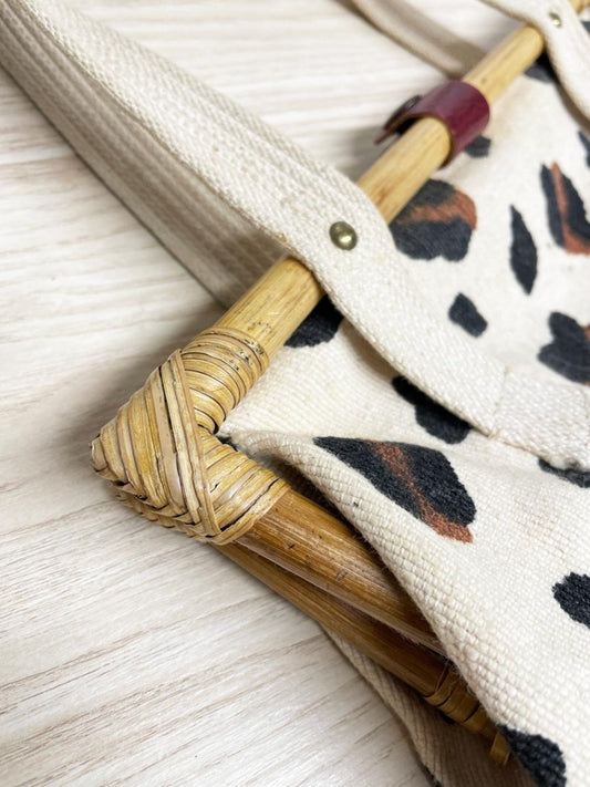 vintage woven animal print bamboo handle handbag | made in India - good market thrift store